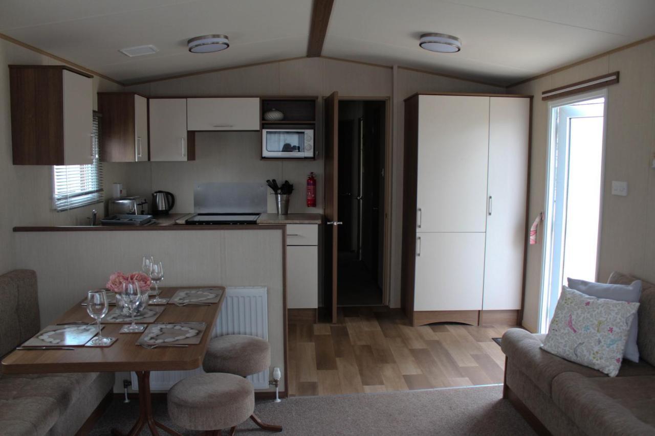 3 Bed Static Caravan @ Hoburne Devon Bay Paignton Buitenkant foto
